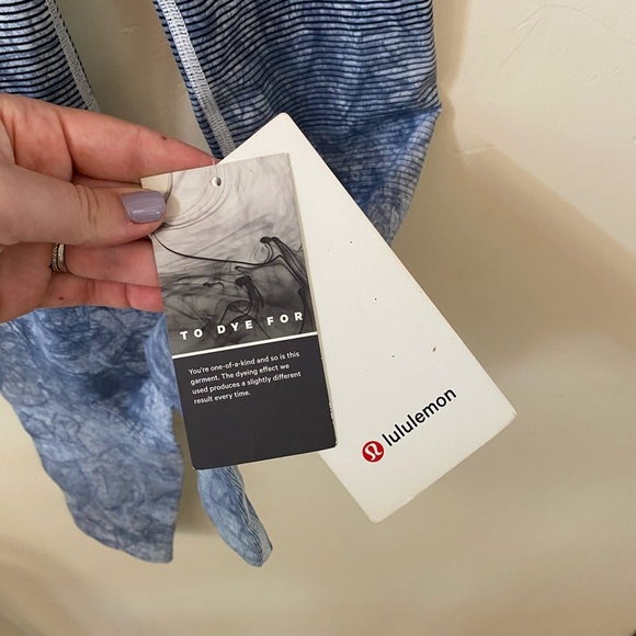 LULULEMON EBB TO TRAIN TIGHT LEGGINGS WASH TIE DYE MARBLE STRIPES NAVY BLUE NWT - Picture 8 of 12